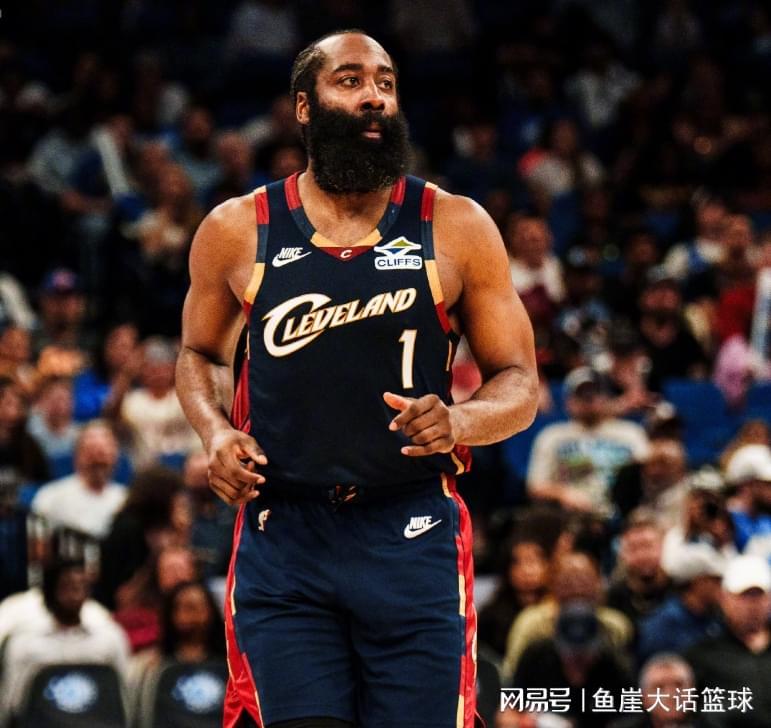 开云登录-骑士两大败因出炉，哈登有好有坏！湖人旧将真该批，米切尔也犯错